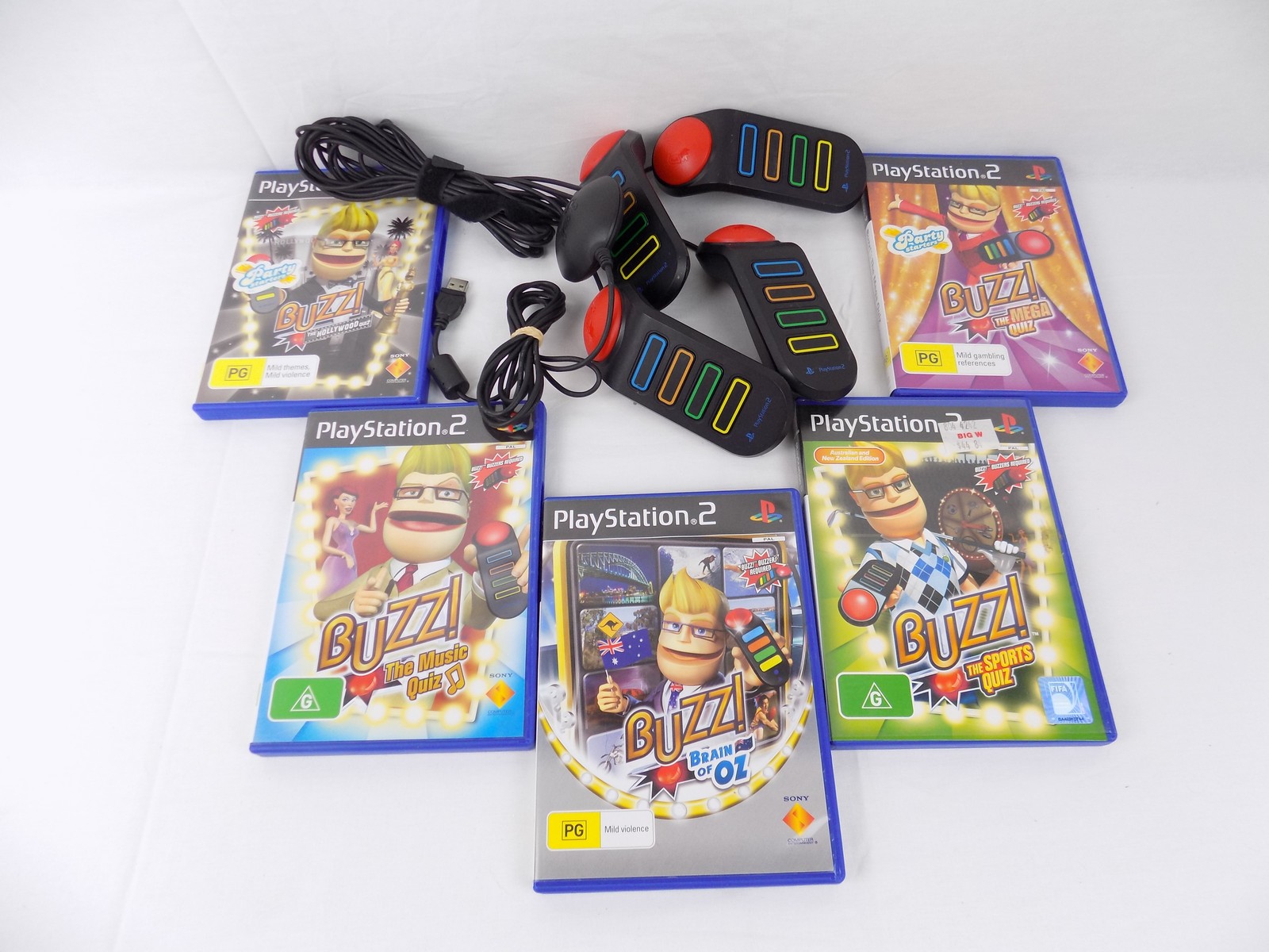  BUZZ: The Mega Quiz Bundle - PlayStation 2 : Video Games