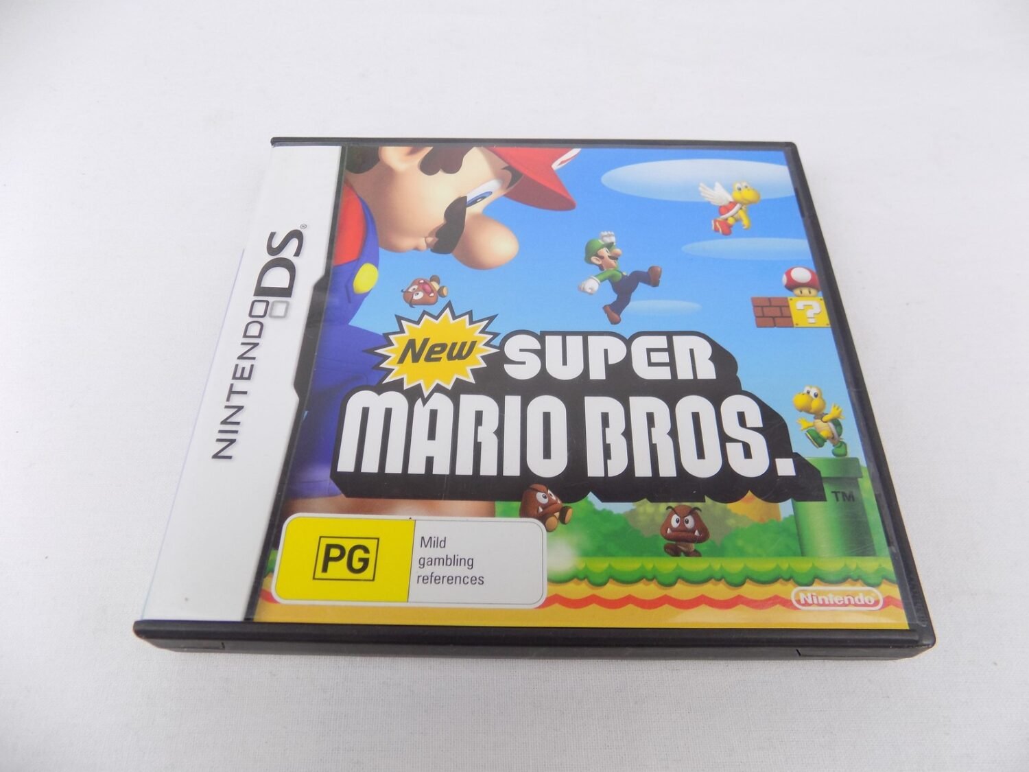 Like New Nintendo DS New Super Mario Bros. - Inc Manual