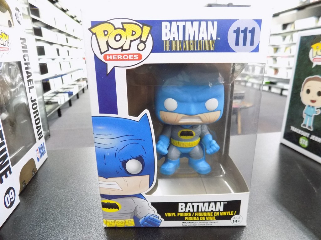 Brand New Funko Pop Batman Dark Knight Returns 111 Vinyl Figure ...