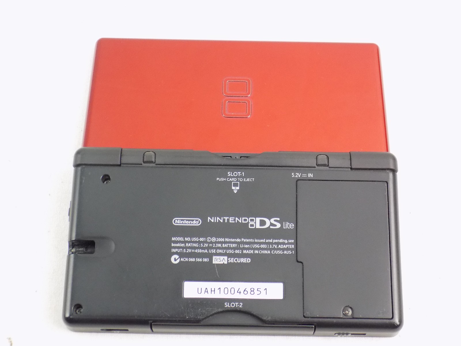 Nintendo DS Lite deals Red/Black Console USG-001 w/Yoshi's Island DS, Charger, Stylus