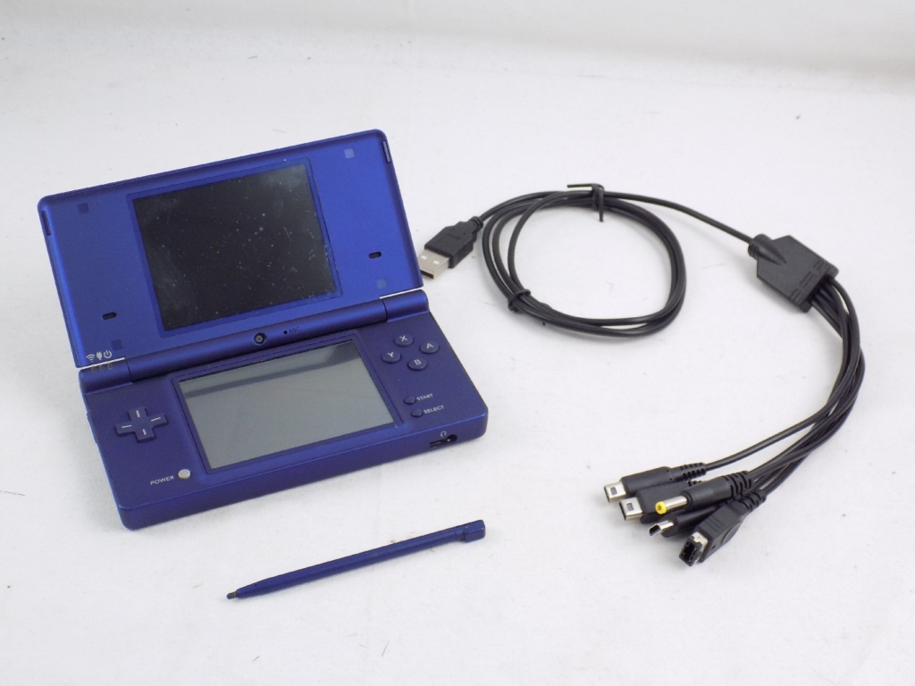 Nintendo DSi - Metallic Blue, DS