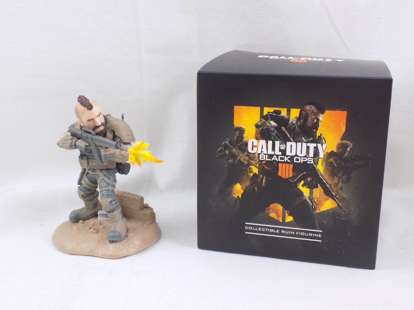 Call Of Duty Black Ops 4 IIII IV Collectible Ruin Figure With Box
