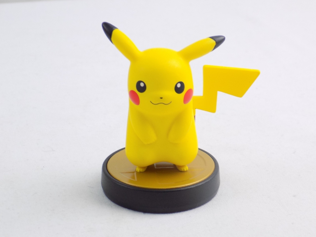 Nintendo Amiibo Pikachu Super Smash Bros. - Starboard Games