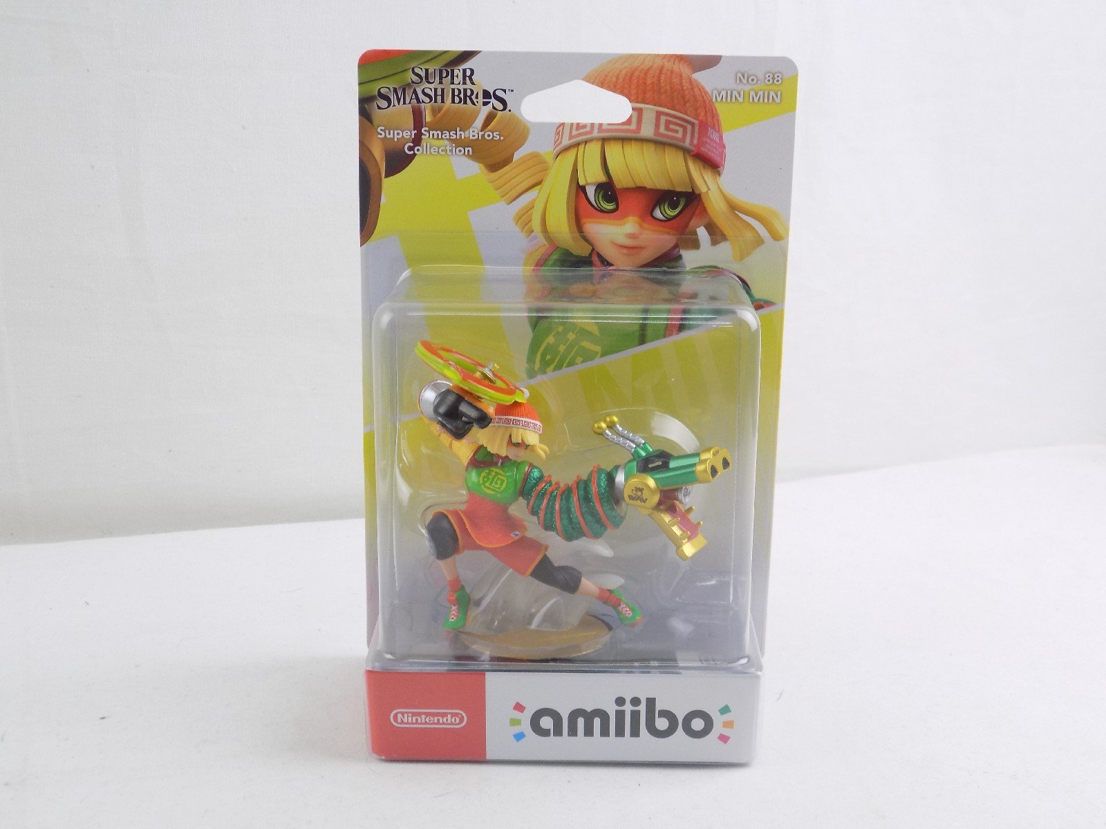 Boxed Nintendo Amiibo Min-Min Super Smash Bros.