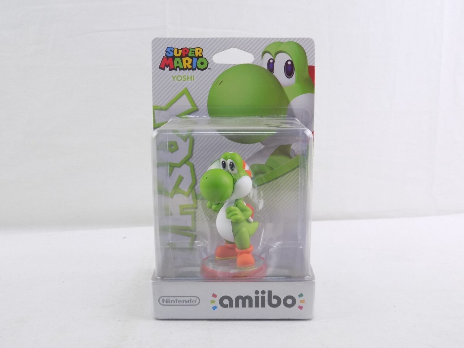 Boxed Nintendo Amiibo Yoshi Super Mario