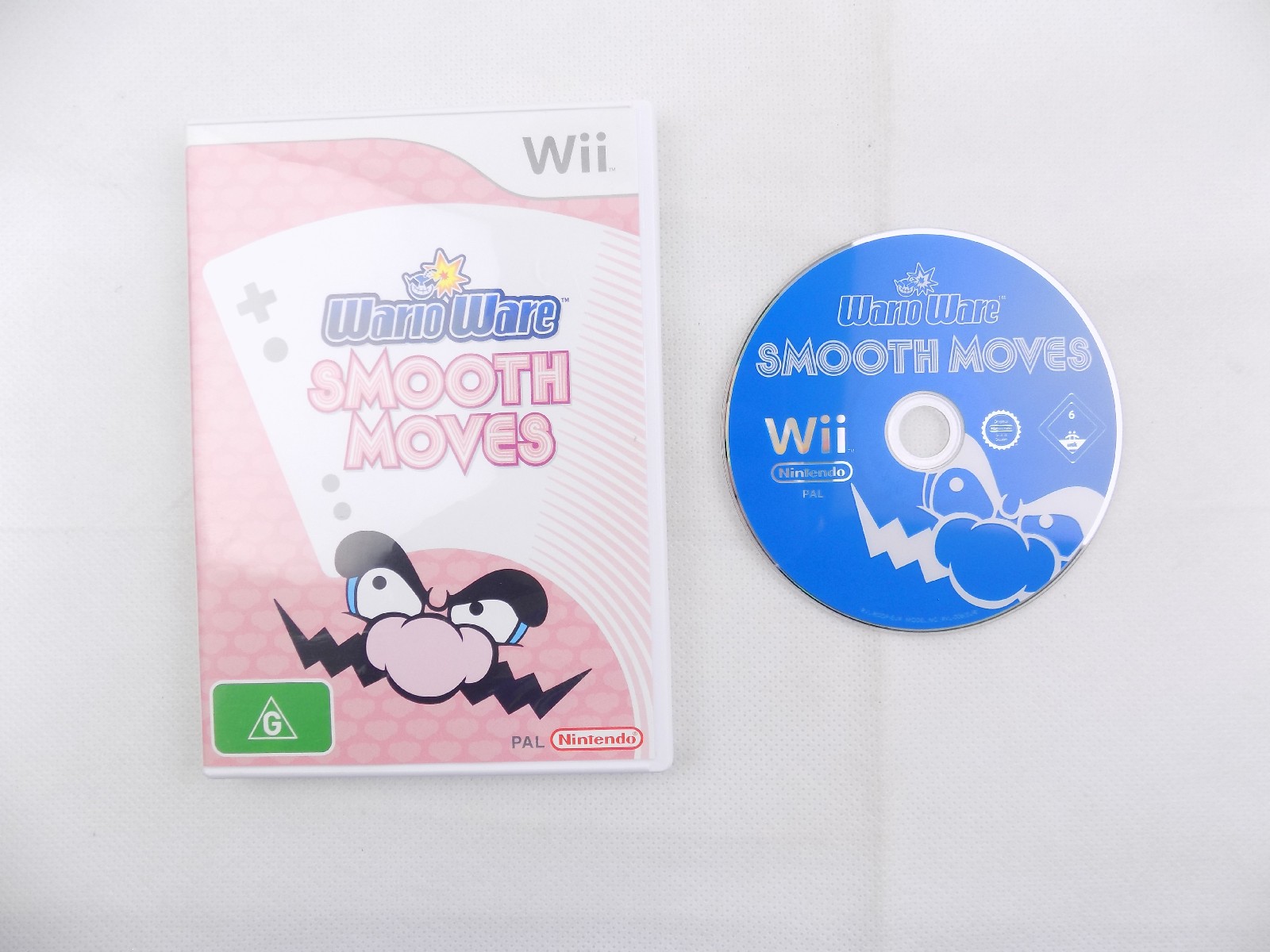 Mint Disc Nintendo Wii Wario Ware Smooth Moves - No Manual Wii U Comp 