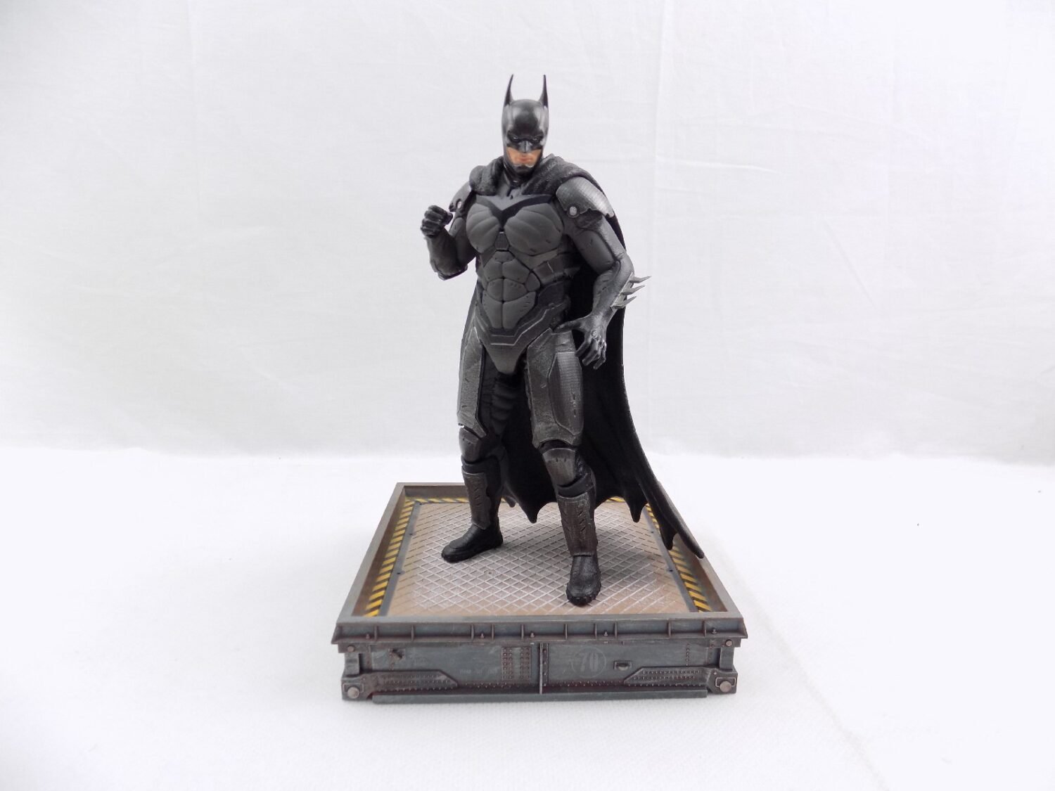 Injustice 2 Batman Collector's Edition Statue Figurine