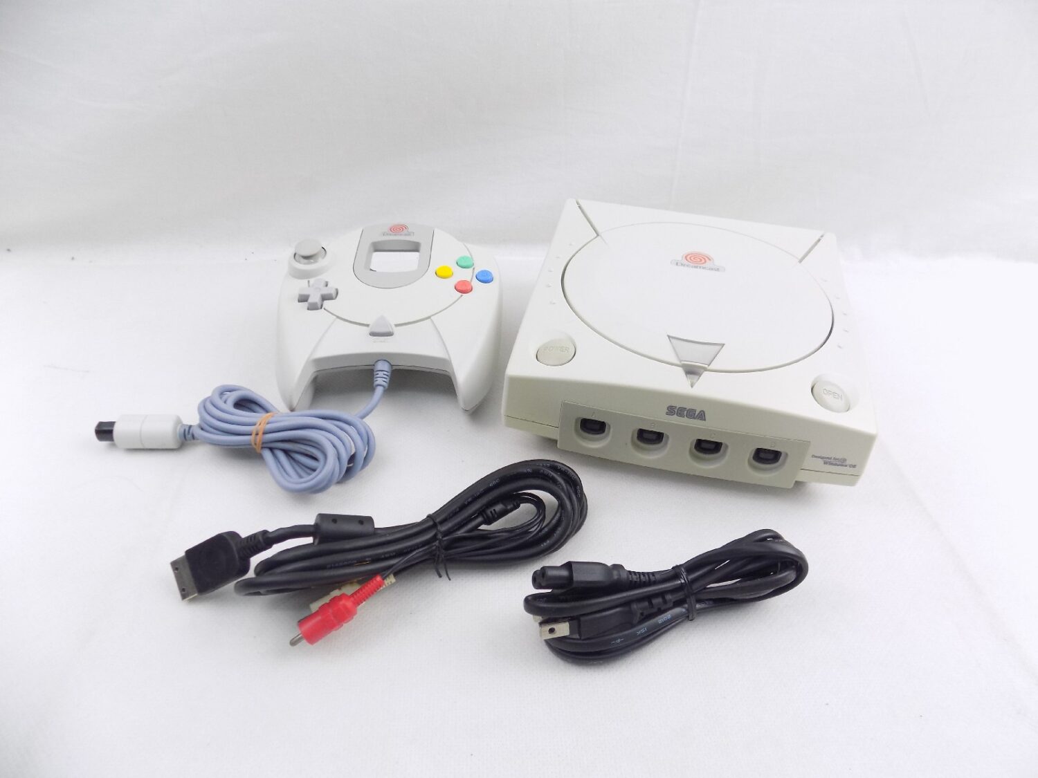 Sega Dreamcast Japan NTSC-J Console with Controller and Cables