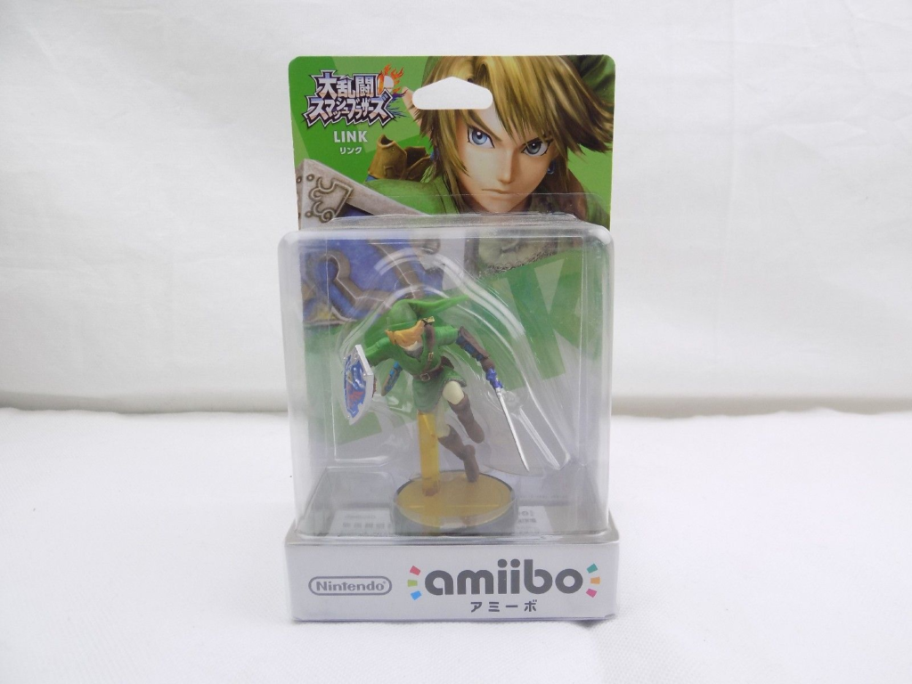 Boxed Nintendo Amiibo Link Super Smash Bros. - Starboard Games