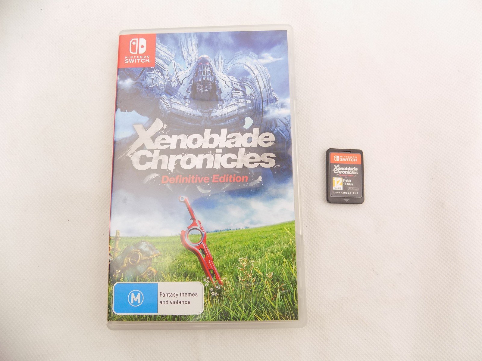 Like New Nintendo Switch Xenoblade Chronicles Definitve Edition