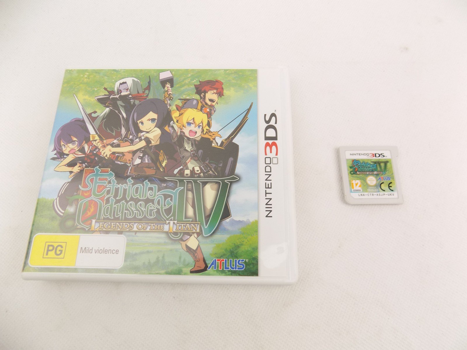 Like New Nintendo 2DS / 3DS Etrian Odyssey IV 4 Legends Of The Titan