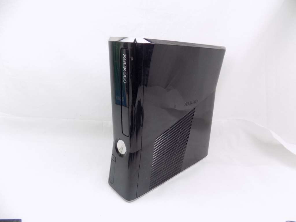 Boxed Xbox 360 Slim Black Wi-Fi Console 250GB With Controller And ...