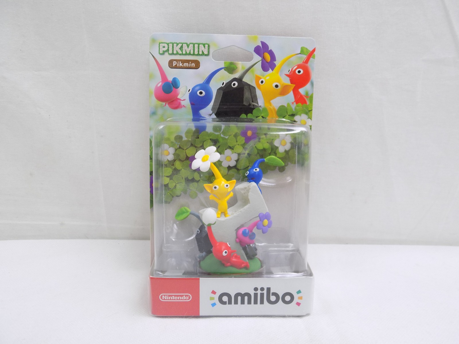 Nintendo Pikmin amiibo store Figure