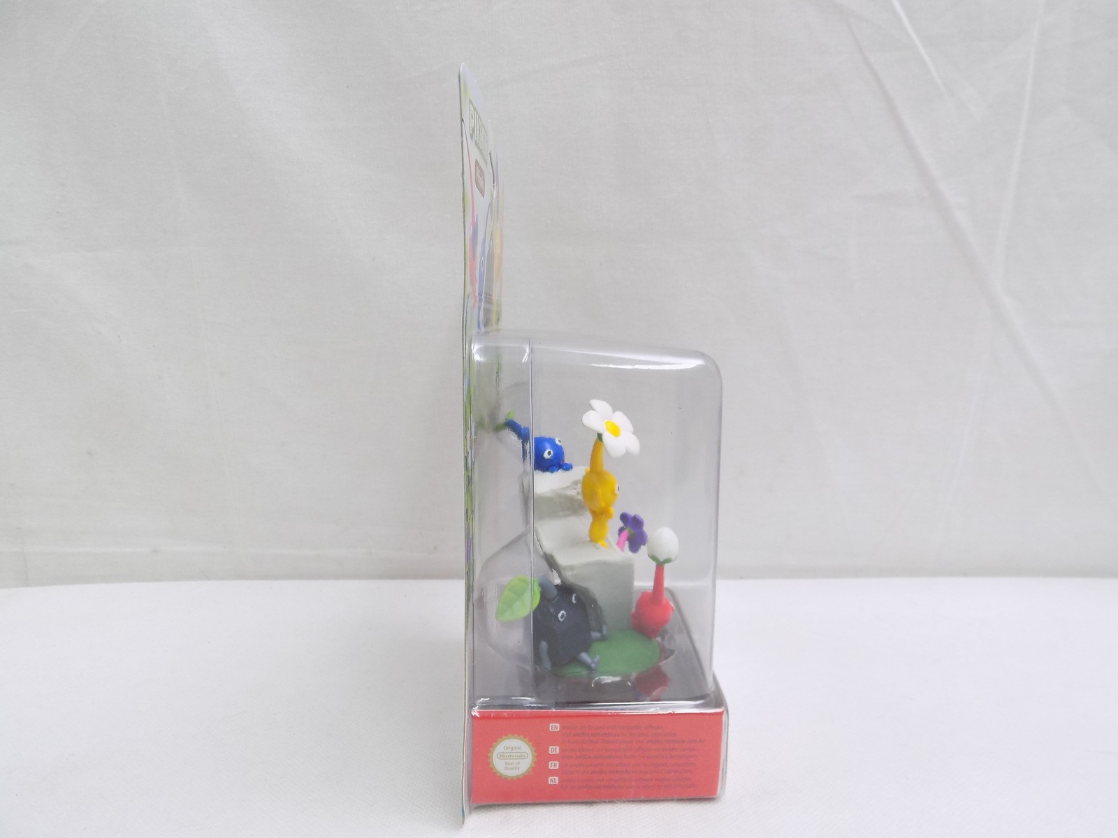 Nintendo 2024 Pikmin amiibo Figure