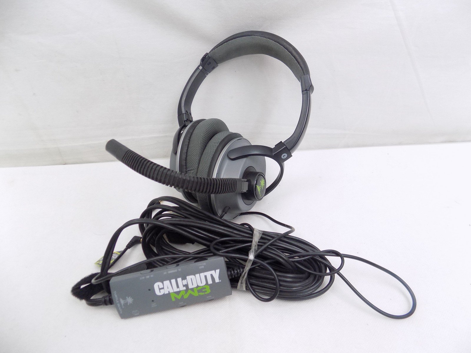 Xbox 360 Playstation PS3 Turtle Beach Call of Duty Modern Warfare MW3  Headset Model TBS-4130-03