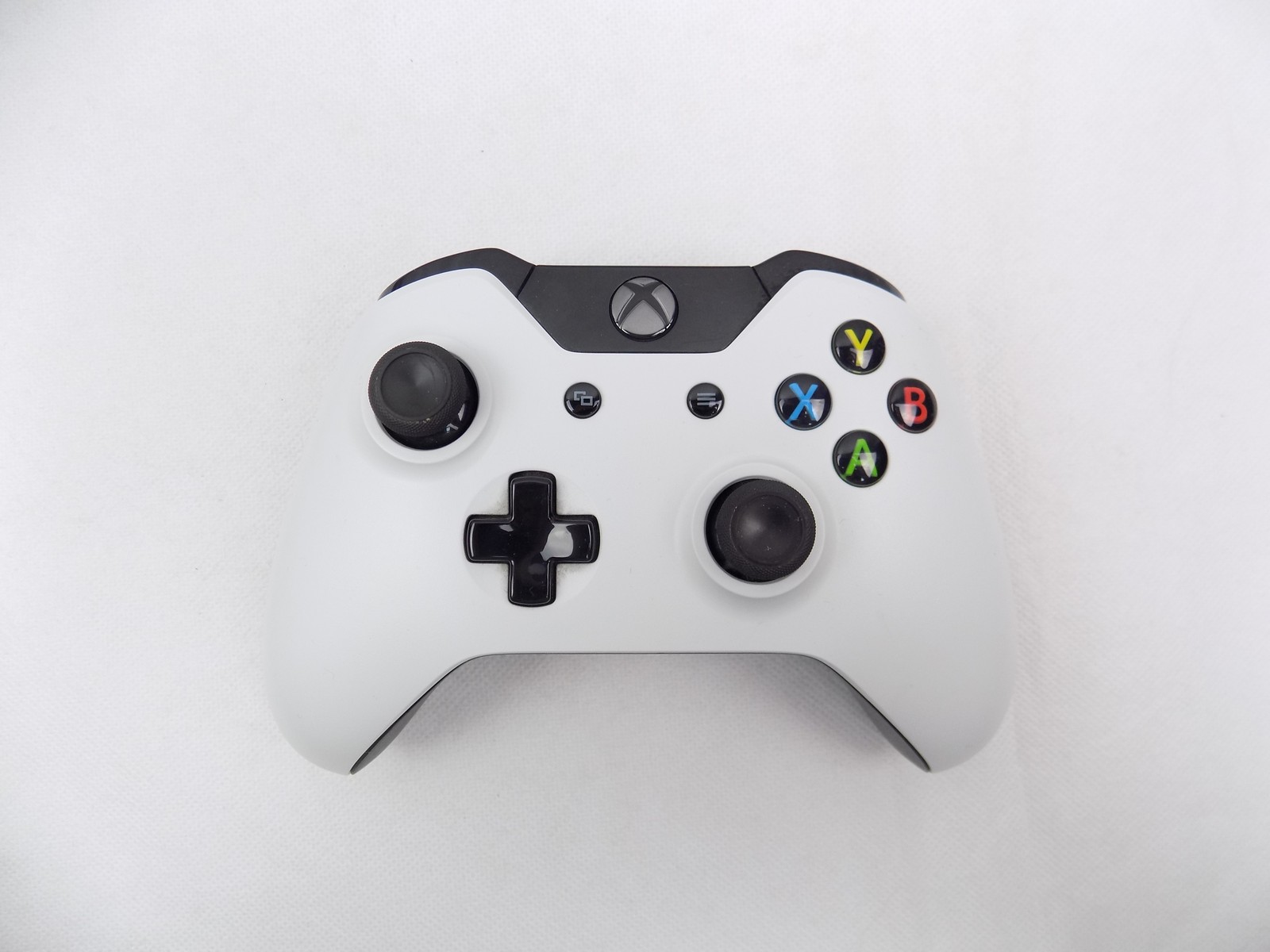 Xbox One White Wireless Controller - Starboard Games