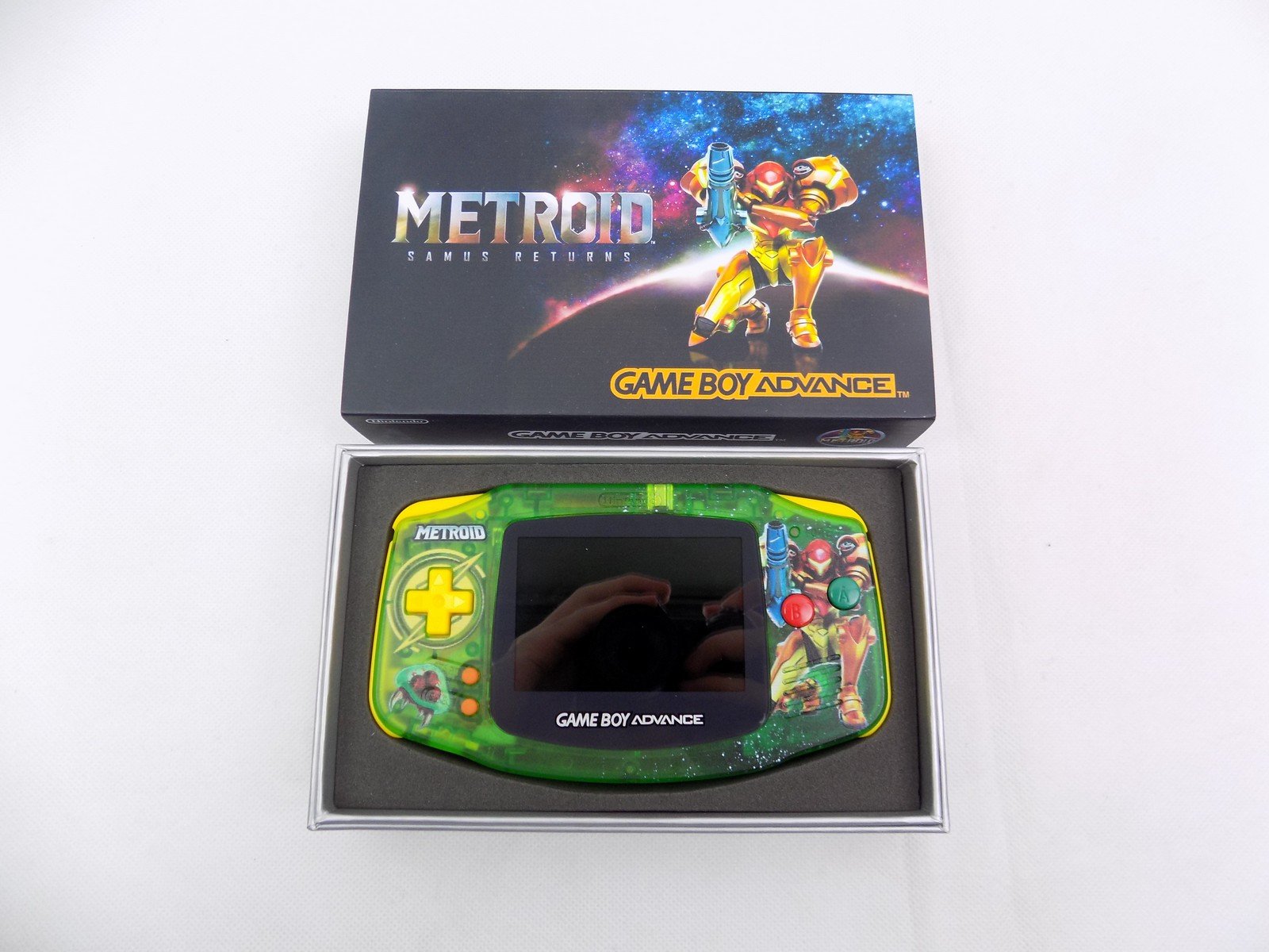 Boxed Metroid Samus Returns Game Boy Advance Handheld Console