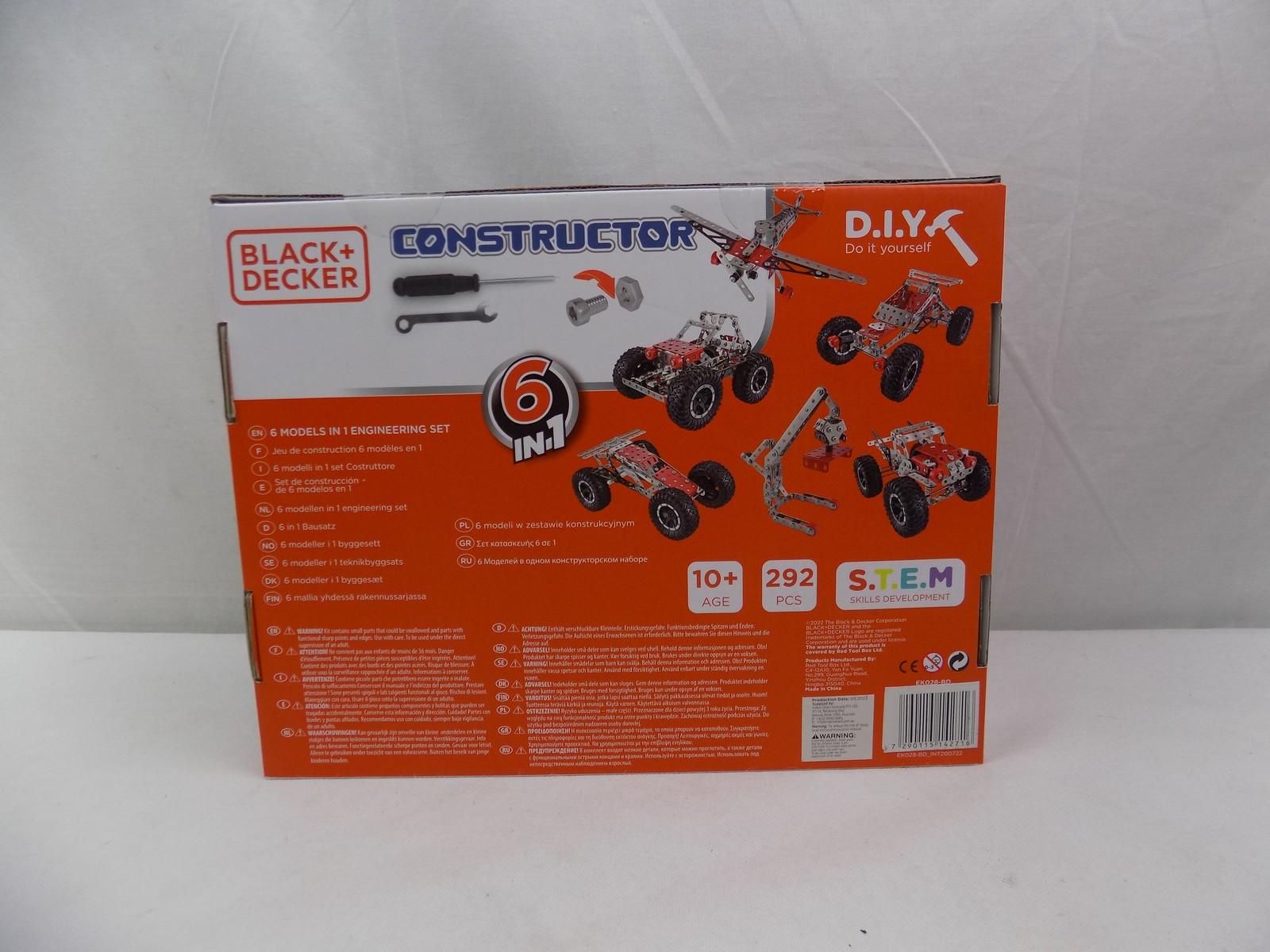 Black and Decker Constructor 7 Models in 1 Set - RED TOOL BOX