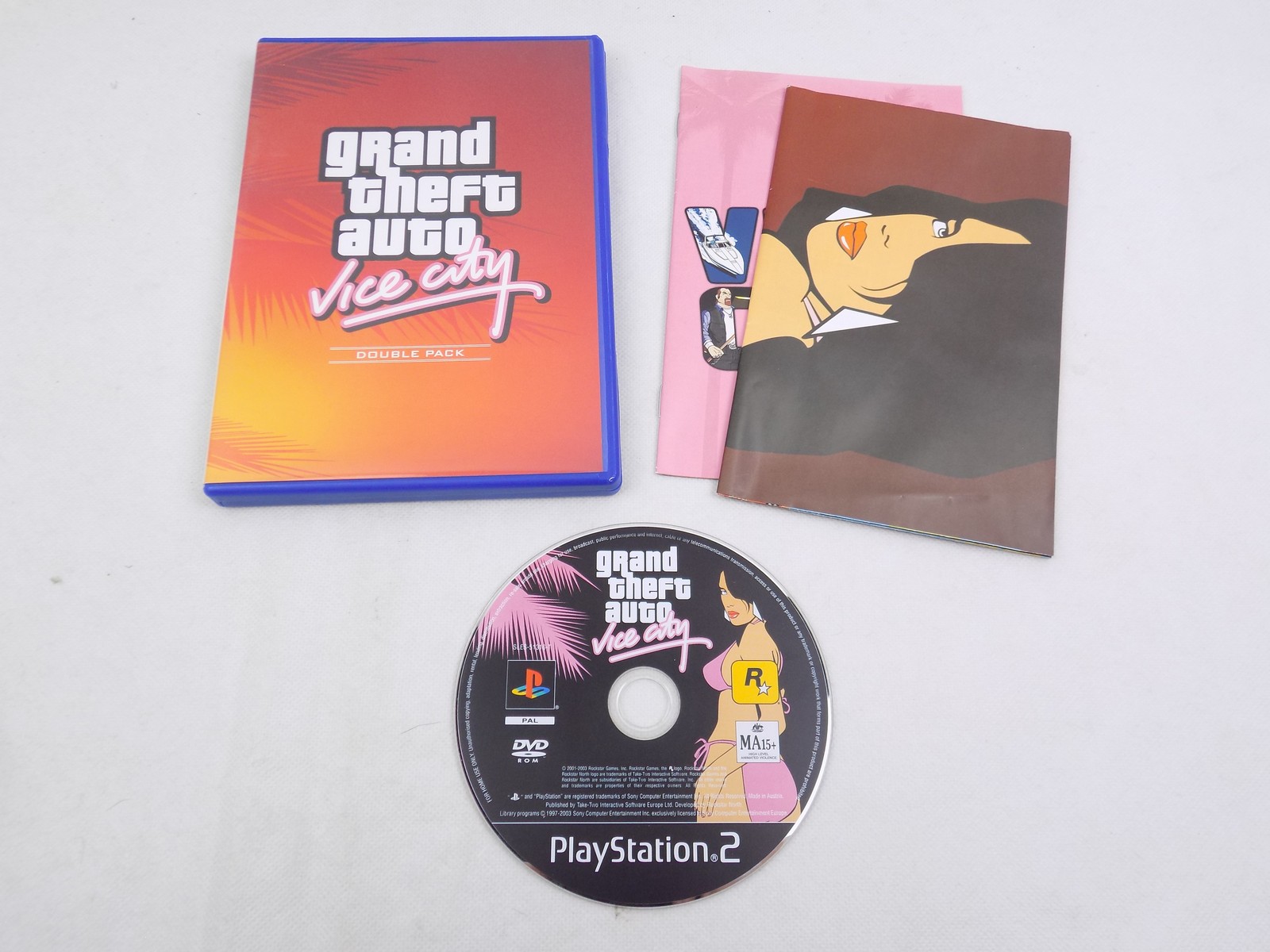 Grand Theft Auto Vice City CD Box outlet Set (MINT CONDITION)