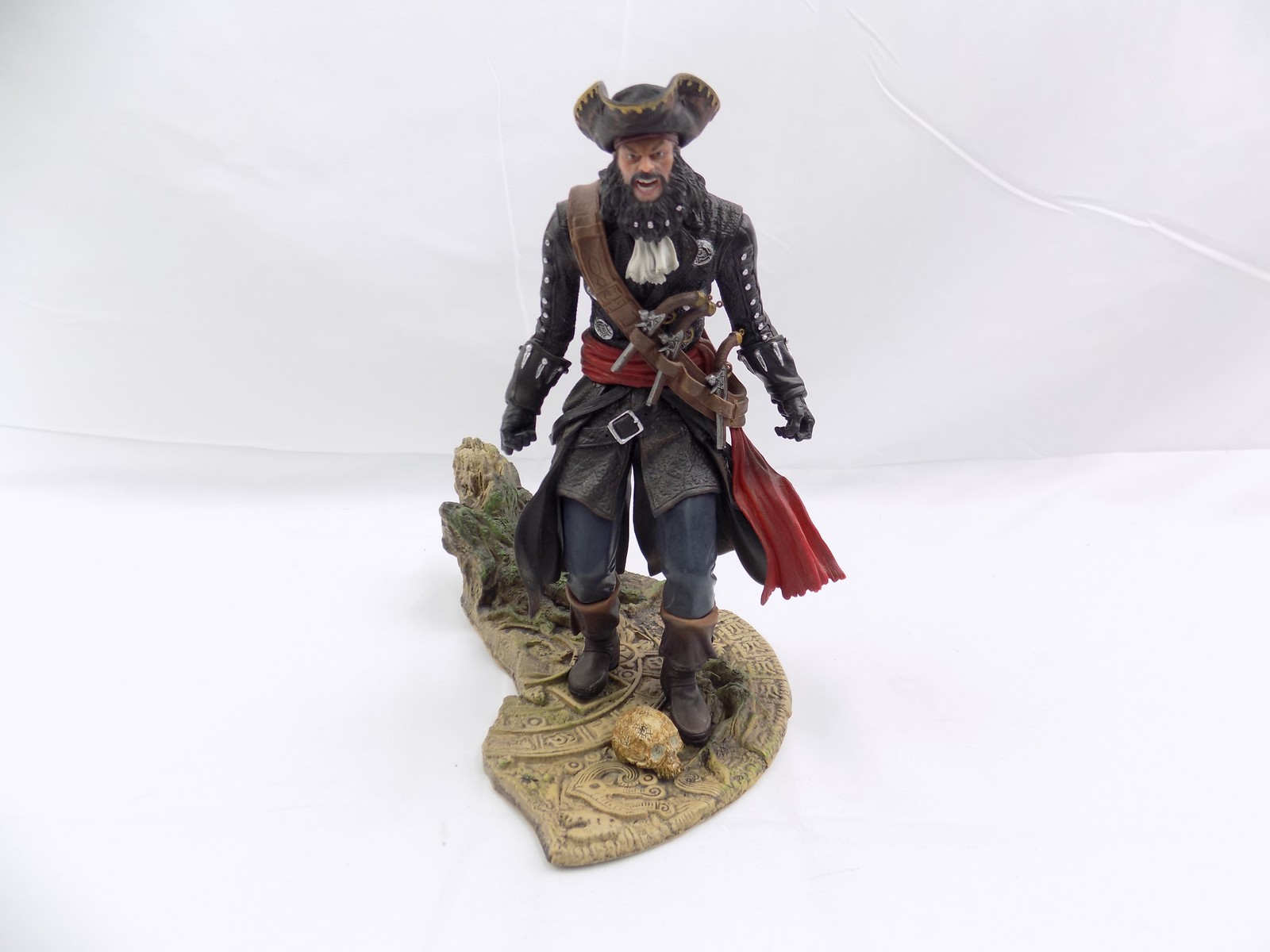 Assassin’s Creed IV Black Flag Blackbeard Statue Figurine (Incomplete ...