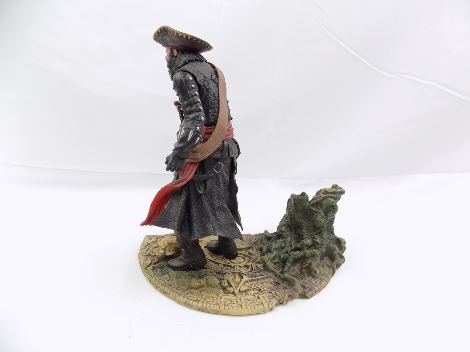 Assassin’s Creed IV Black Flag Blackbeard Statue Figurine (Incomplete ...