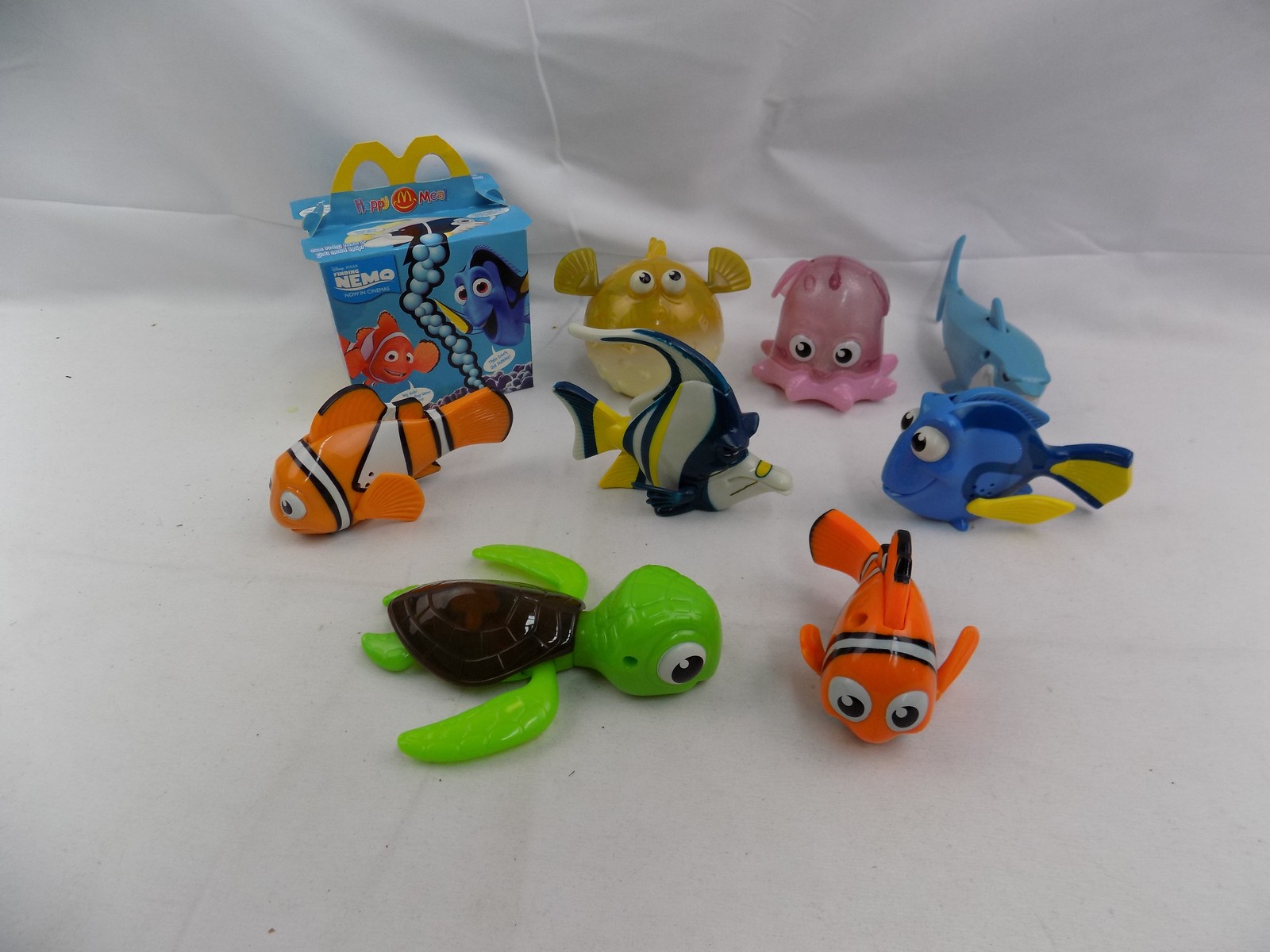 McDonald’s Finding Nemo Complete Set of 8 with Box - Starboard Games