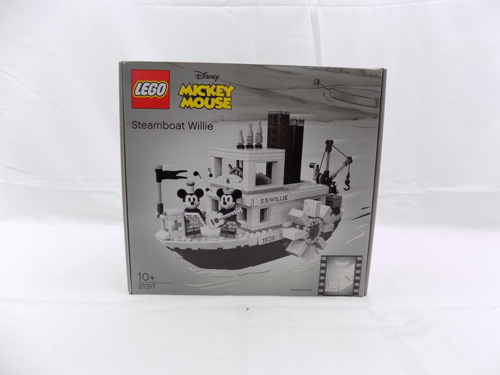 Ideas Steamboat Willie sold 21317 *NEW and SEALED*