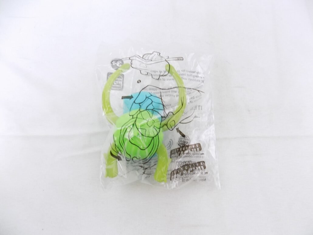 Brand New Hungry Jacks Detective Pikachu Bulbasaur Promotional Toy