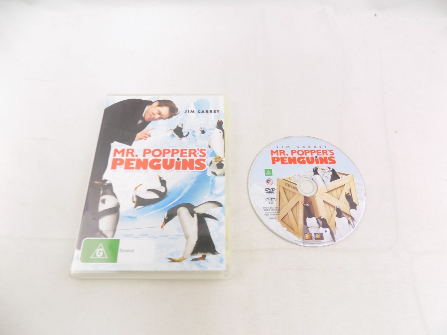 Mint Disc Mr. Popper's Penguins DVD