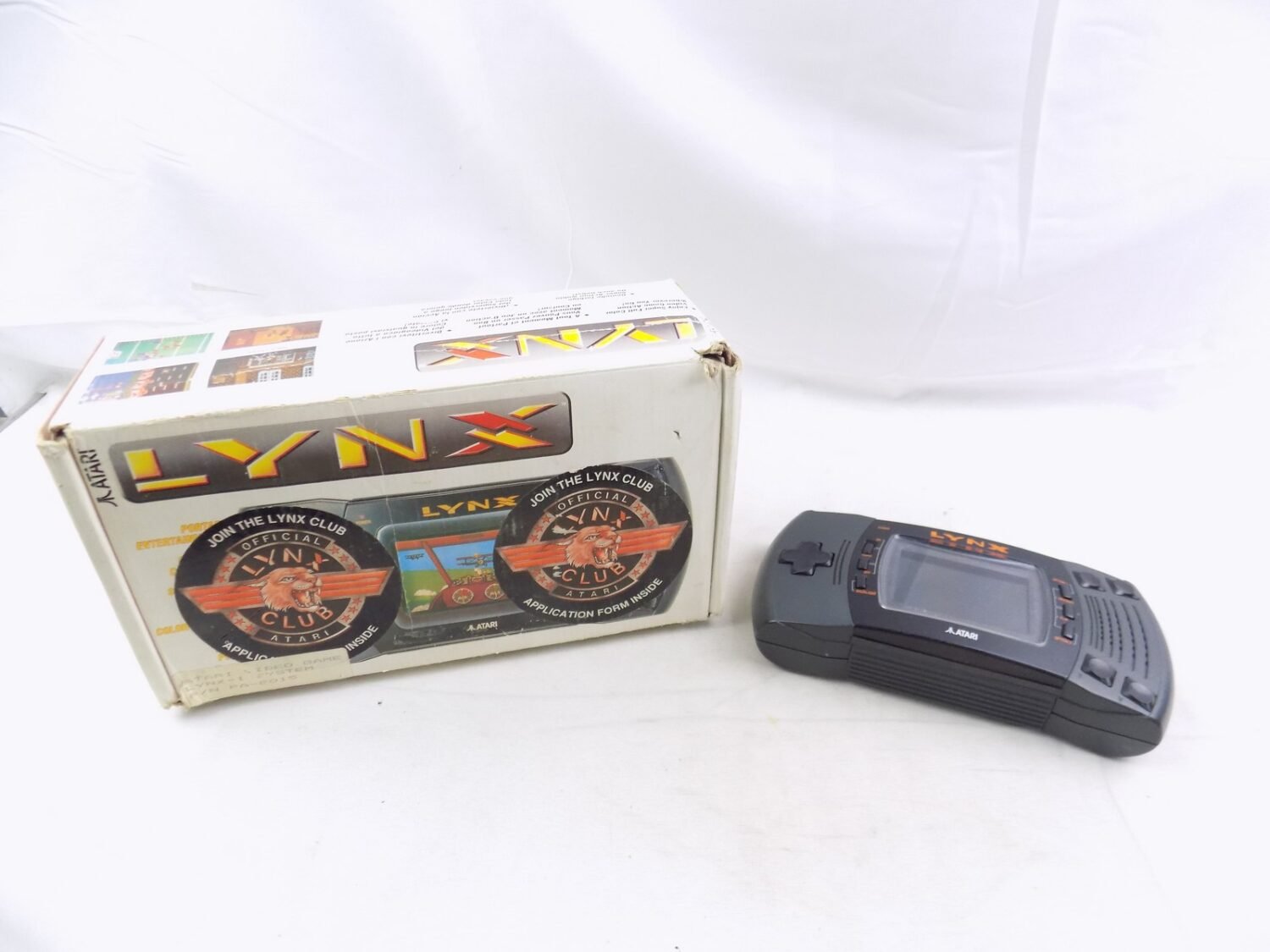 Boxed Atari Lynx 2 Model PAG-0401 Handheld Console