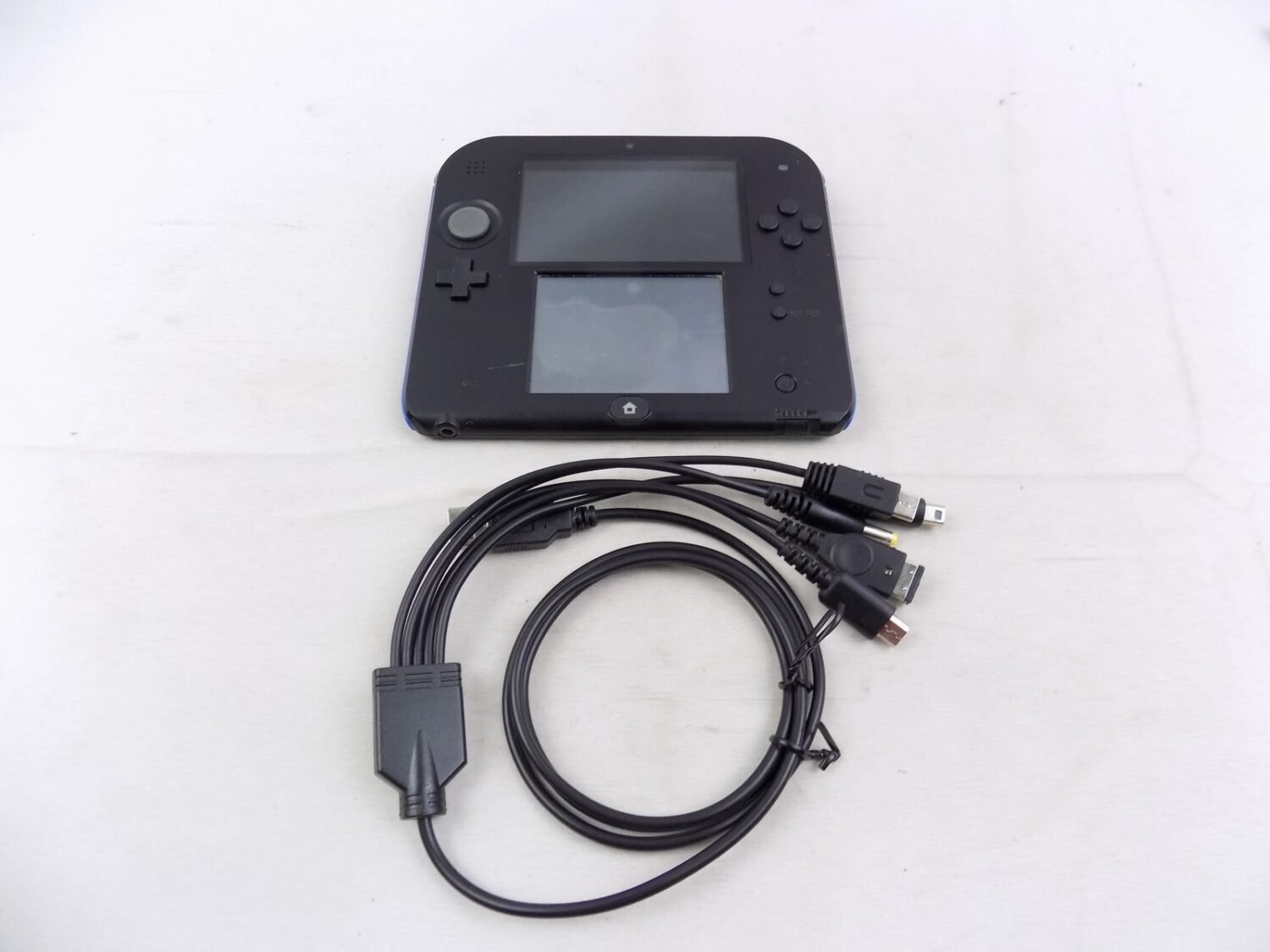 Grade B Nintendo 2DS Black / Blue Handheld Console + Charger