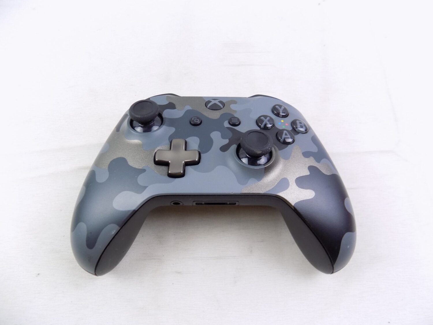 Genuine Xbox One Controller Night Ops Camo - Tested - Works!