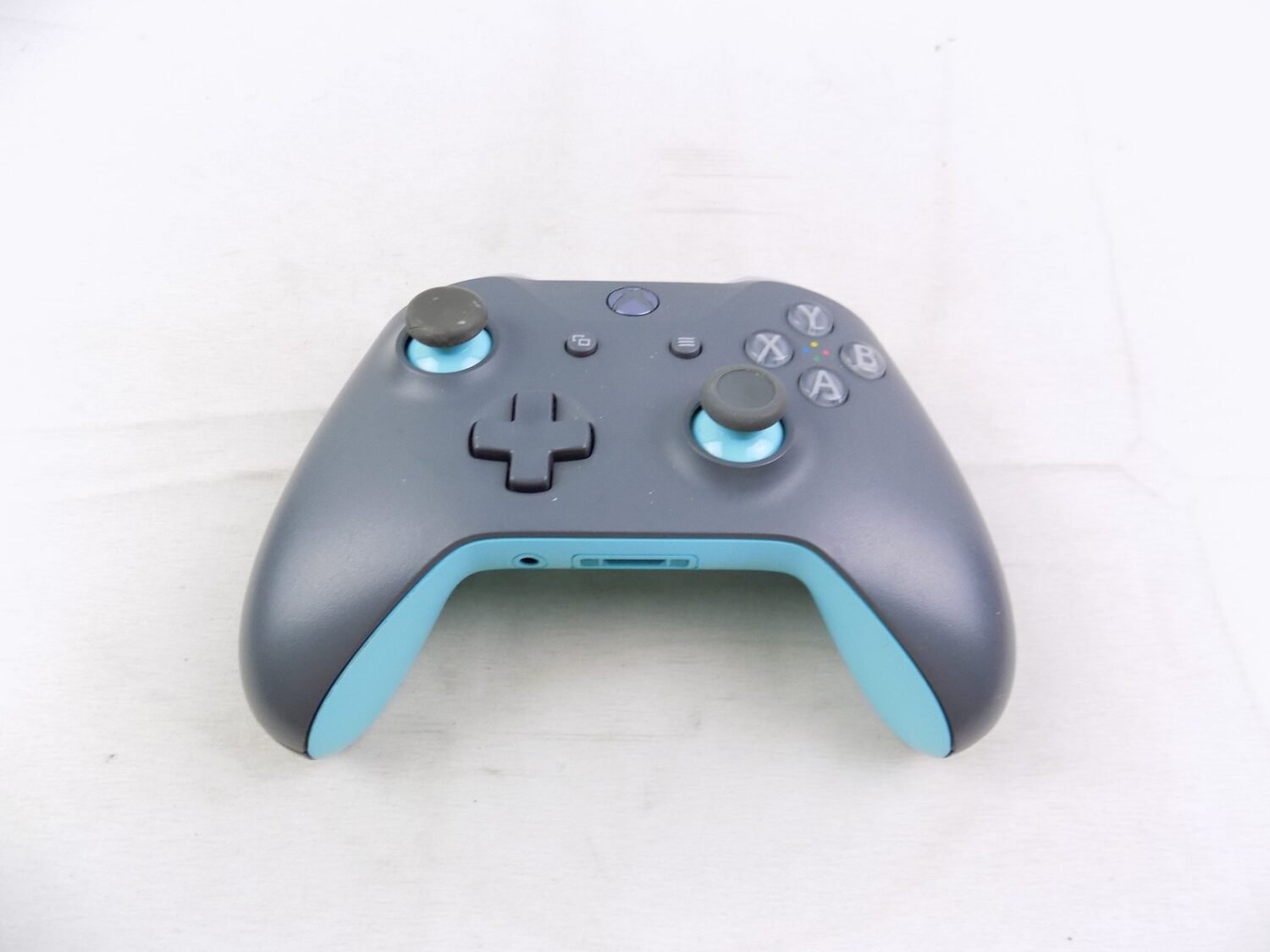 Genuine Xbox One Controller Grey/Blue - Tested - Works!