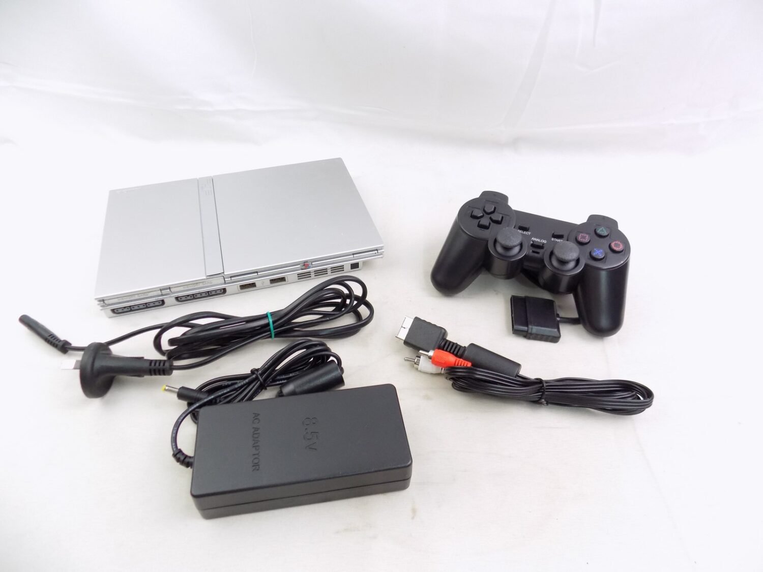 Playstation 2 Ps2 Silver Slim Console with Controller + Cables (Grade B)