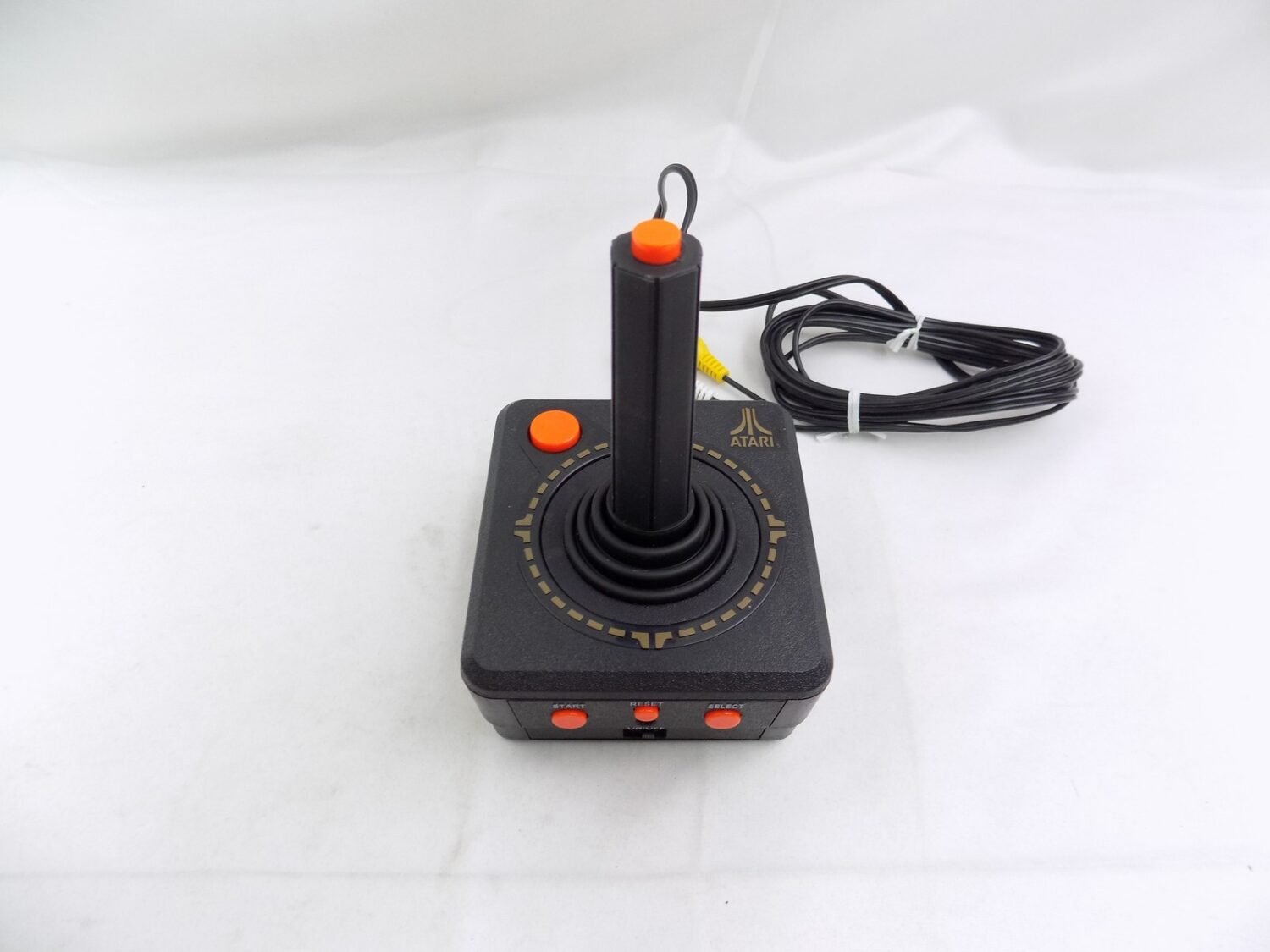 Like New Atari Blaze Plug 'n' Play Console Controller