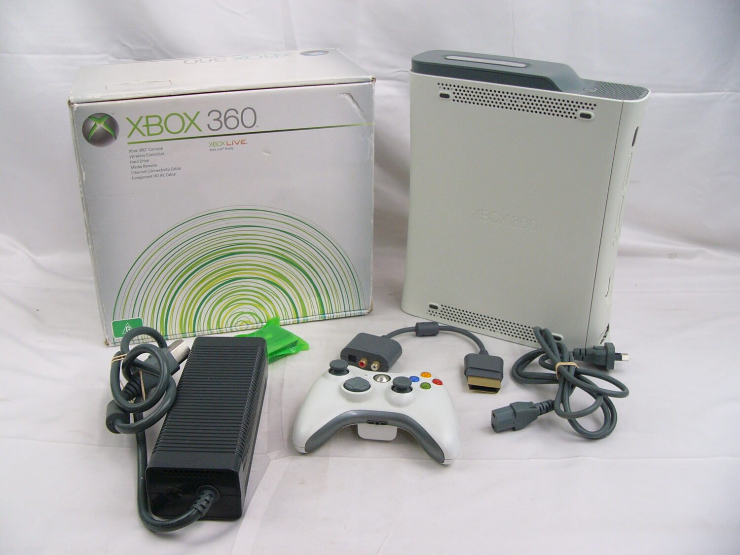 Boxed Microsoft Xbox 360 Fat Console + Controller + Accessories