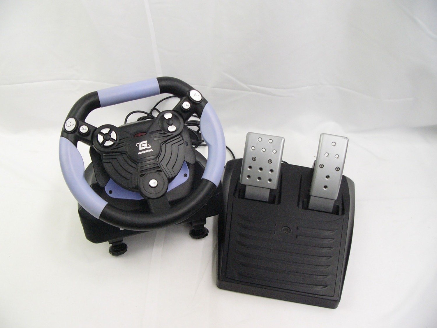 Like New Gamester Dual Force 2 Racing Wheel and Pedals