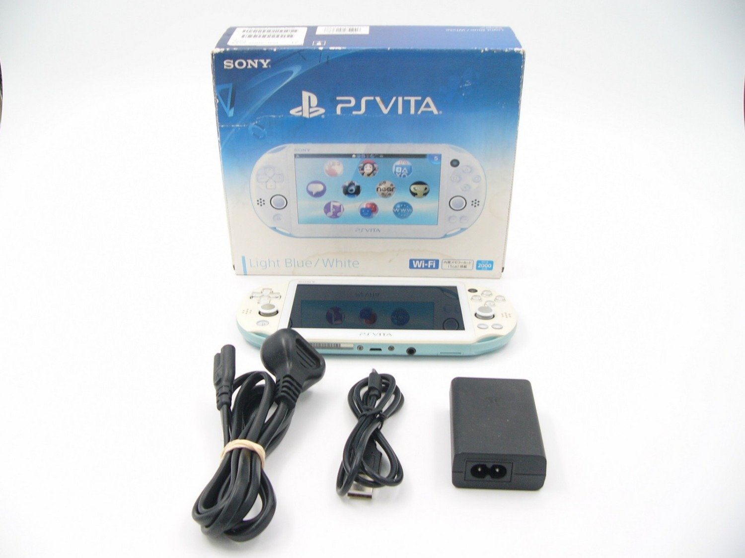 Boxed Like New Playstation Vita PSVita 2000 Light Blue Console Handheld with Charger JPN