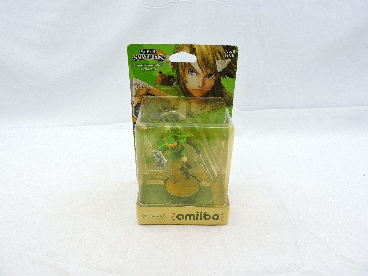 Sealed Super Smash Bros Link No. 5 Amiibo Figure (Imperfect)