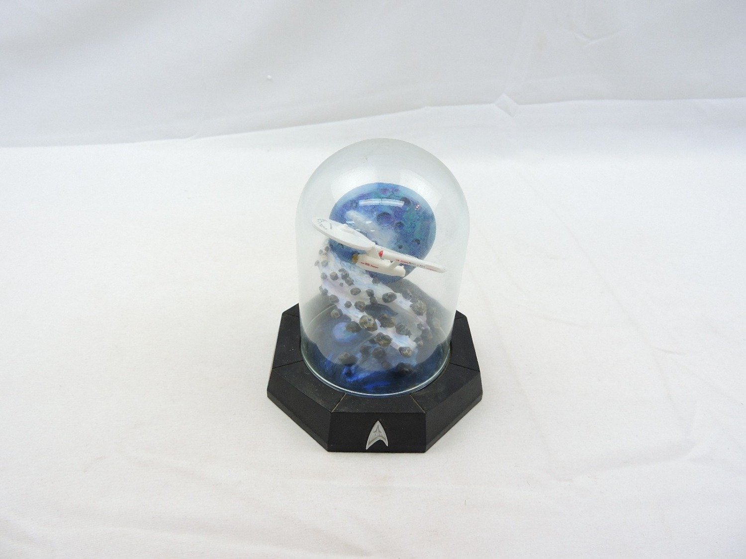 Like New Franklin Mint Star Trek U.S.S. Enterprise Limited Edition Diorama