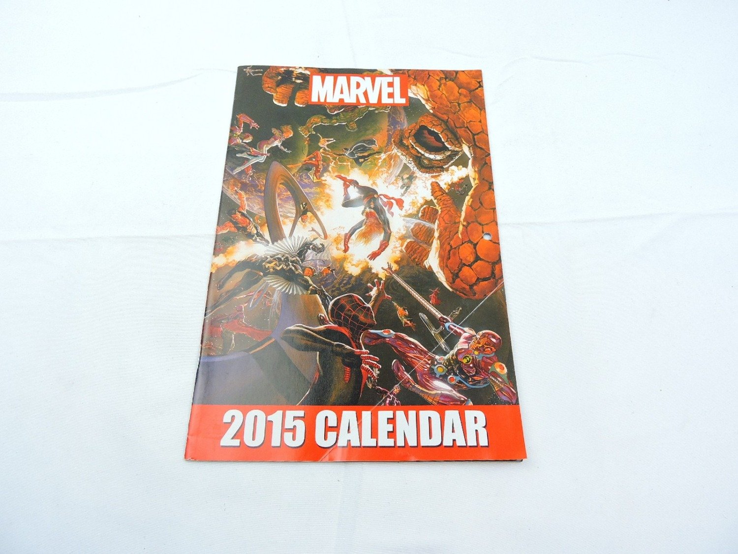 Like New Marvel 2015 Calendar Comic Book