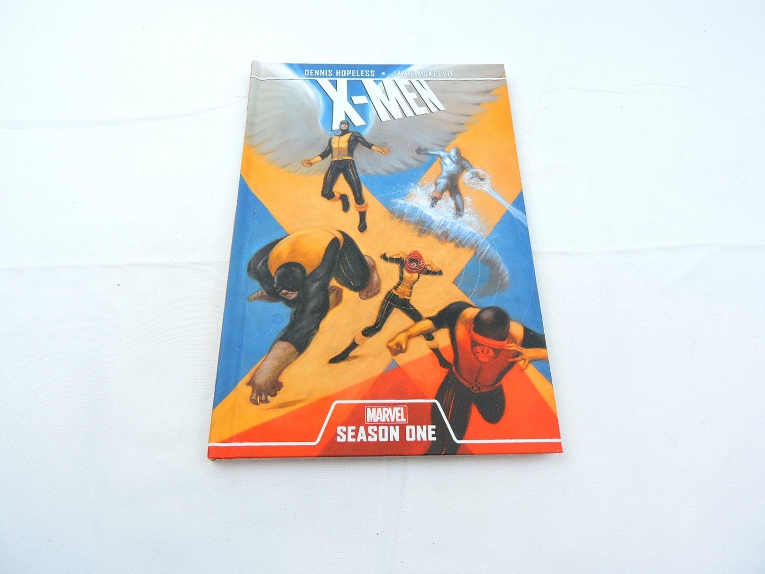 Like New Marvel Comics X-MEN Season One TPB