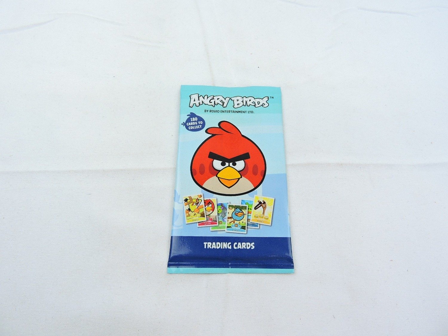 Brand New and Sealed Angry Birds Trading Cards Booster Pack /2