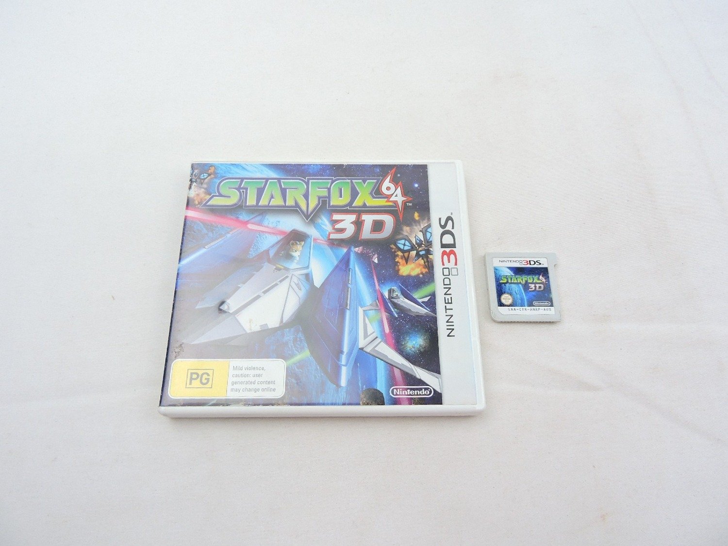 Like New Nintendo 2DS / 3DS Starfox 64 3D