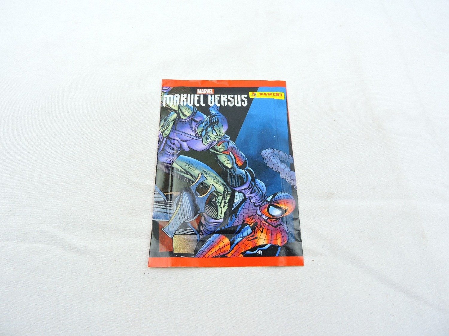 Brand New and Sealed Panini Marvel Versus Trading Card Booster Pack /4