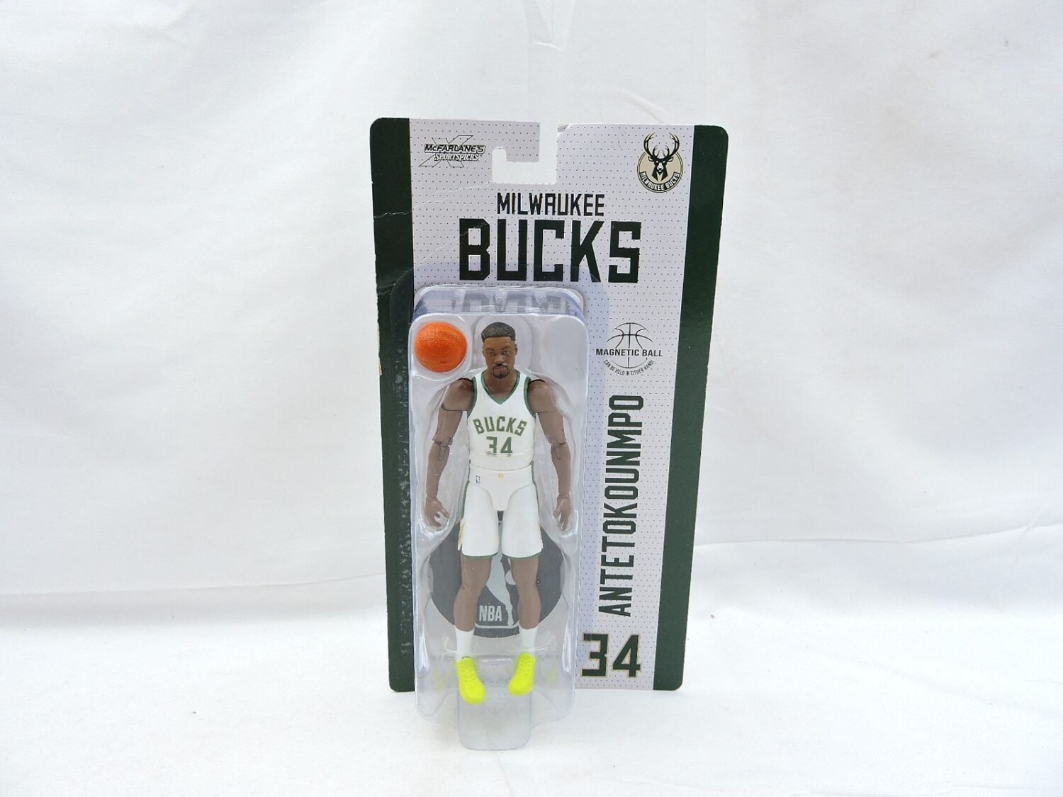 Brand New and Sealed McFarlane Sports Picks Milwaukee Bucks Antetok Oumpo 34 Action Figure