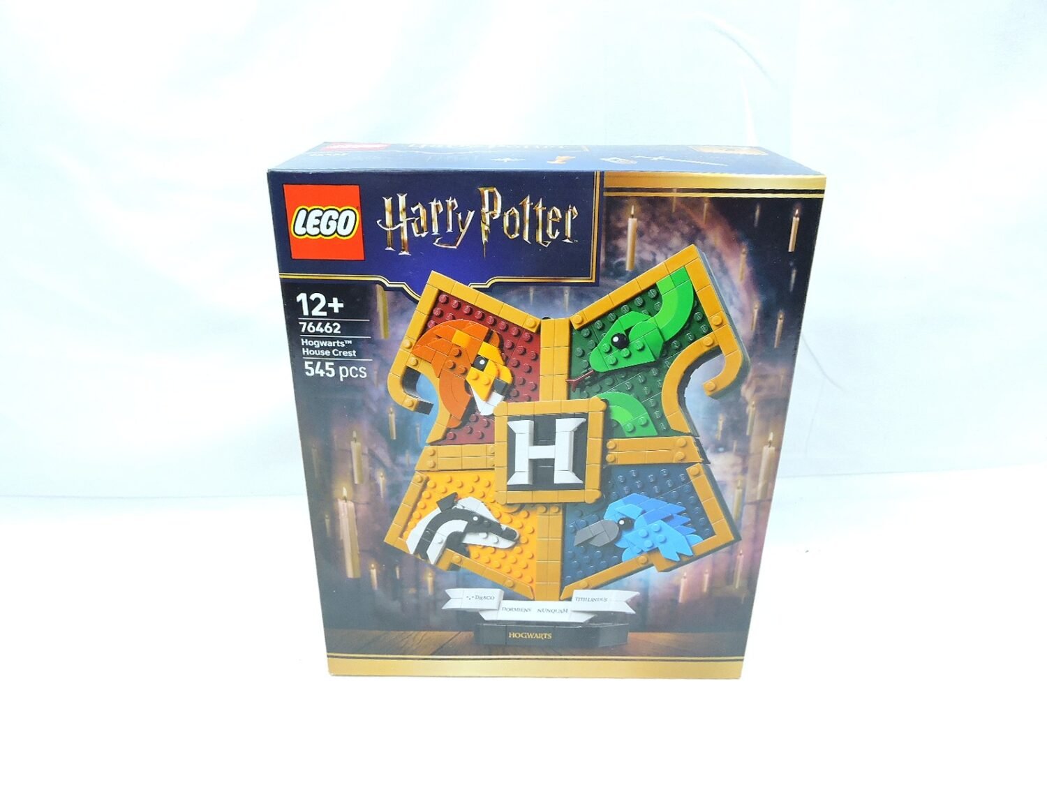 Brand New and Sealed Lego Harry Potter Hogwarts House Crest 76462