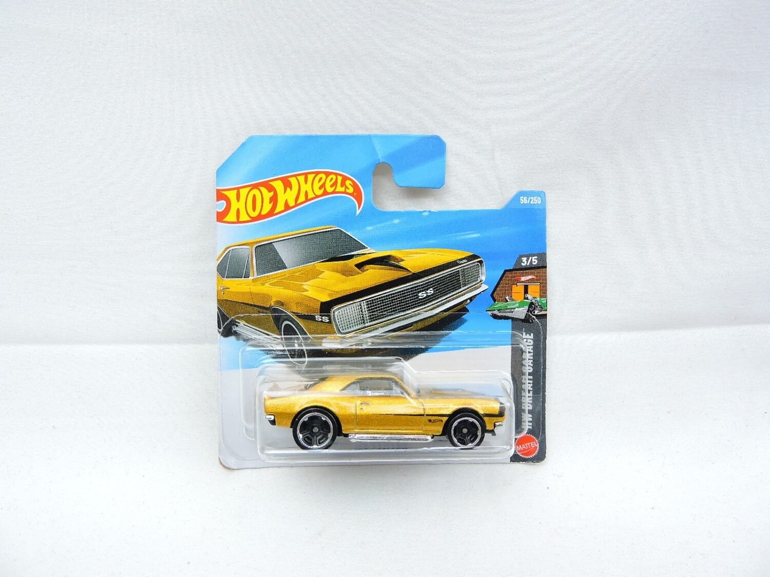 Brand New Hot Wheels '67 Camaro (Gold) 56/250 Short Card